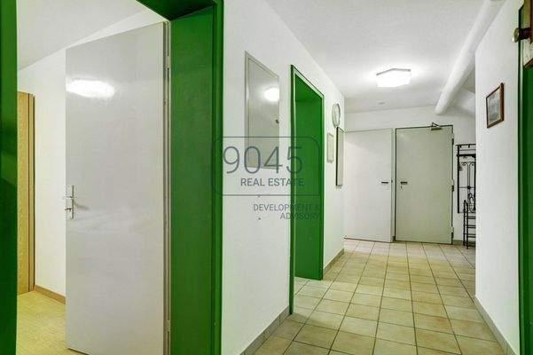 Familienfreundliches Einfamilienhaus mit Garten und Garage in Reichertsheim