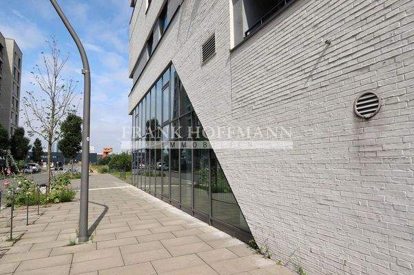 M2443 Objektansicht 3