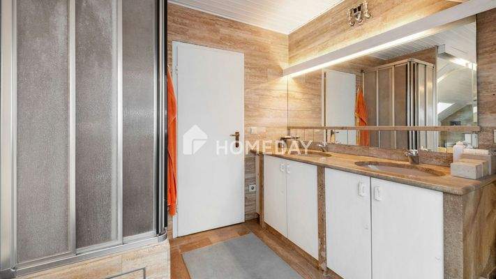 1. OG Badezimmer 2 2