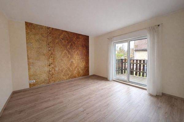 OG Schlafzimmer mit Balkon