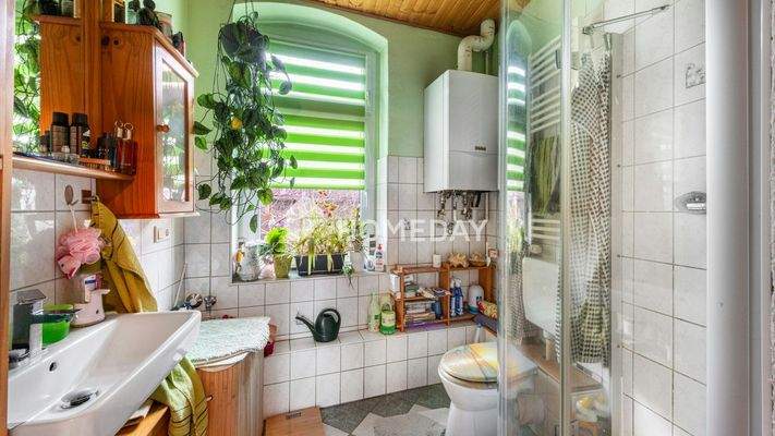 1. OG Badezimmer 2 1