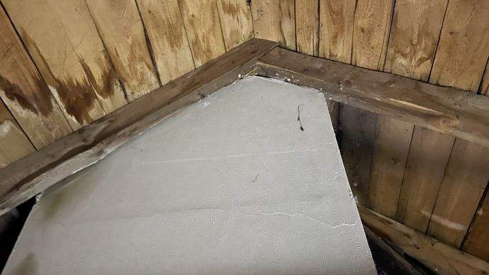 Schornsteinanschluss defekt