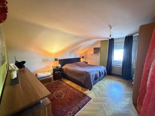 Schlafzimmer OG rechts