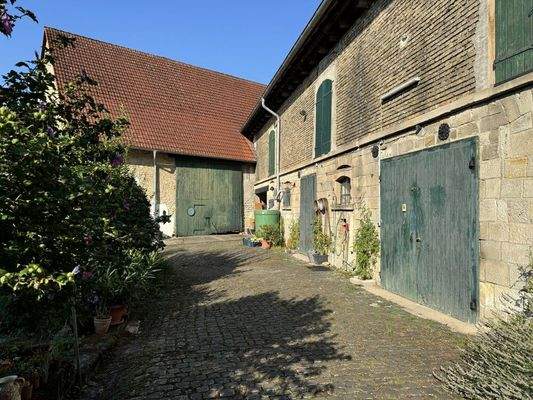 Weitere ehemalige Scheune