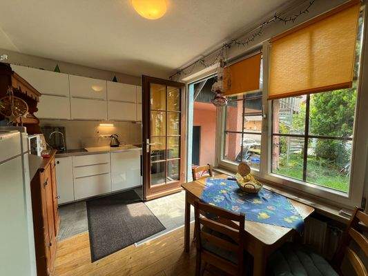 Küche und Essbereich ELW