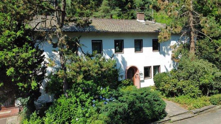 Eingangsseite des Haupthauses