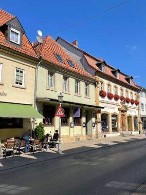 03 Straßenansicht.jpg