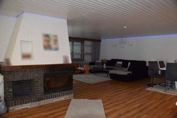 Kamin/ Wohnzimmer EG