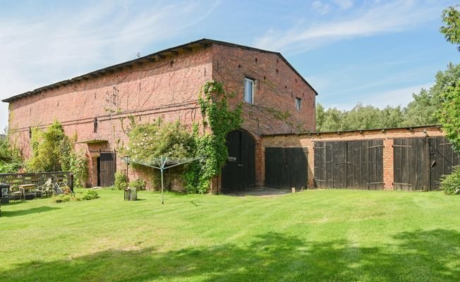 Blick auf die Scheune