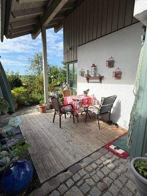 Genießen Sie das Frühstück an der Ostterrasse