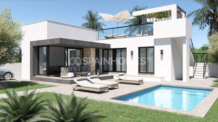 Luxe Houses with Private Pool and Garden in Denia Alicante