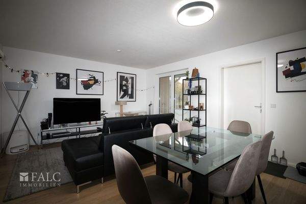 Wohn-Essbereich - (KI generiert)