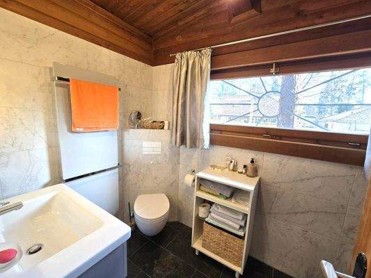 WC, Handtuchheizkörper