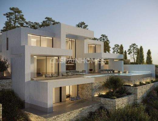 5-Bedroom Property with Stunning Sea Views in Javea Alicante