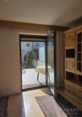 Wohnzimmer zur Terrasse