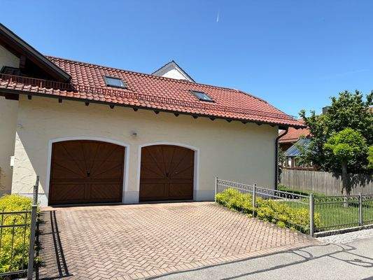 Garage und Werkstatt