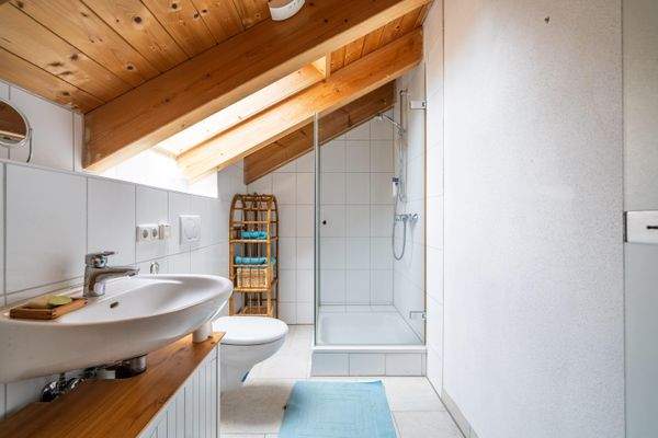 Duschbad mit Fenster