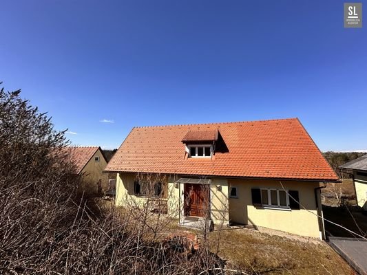Haus Eingangsbereich mit Brunnen