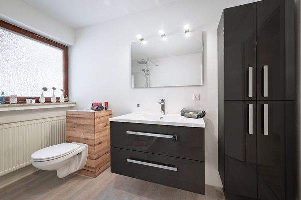 Tageslicht-Familienbad EG