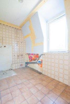 ehemaliges Badezimmer