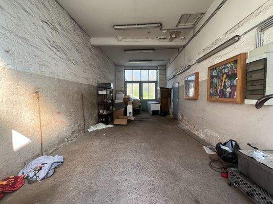 Garage / Zugang Schmiede