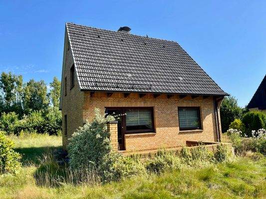 Der Garten lädt zum Spielen ein