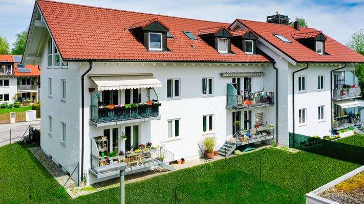 Gebäudeansicht (7).jpg