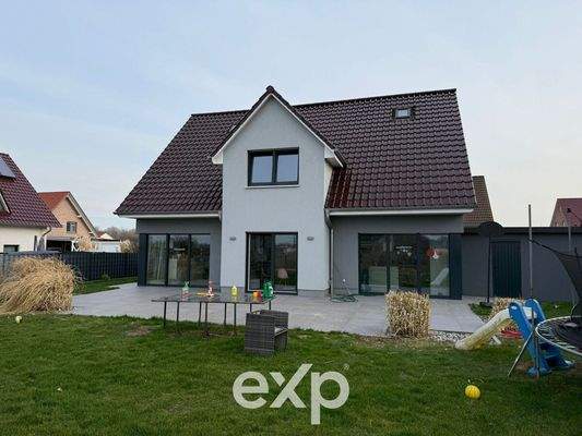 Ansicht vom Garten  (2)