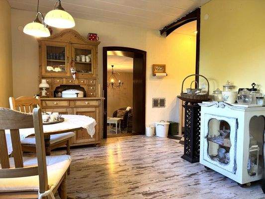 gemütliches Esszimmer 