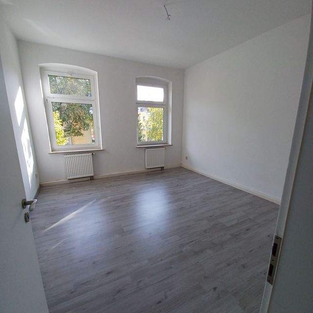 3 Raum Wohnung Zwickau Marienthal ab sofort zu vermieten - Foto 1