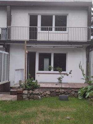 Hausansicht vom Garten