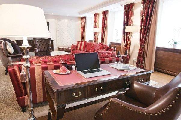 Parkring_Schönbrunn_Working