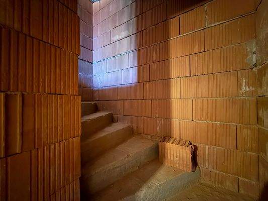 Aufgang vom UG in EG