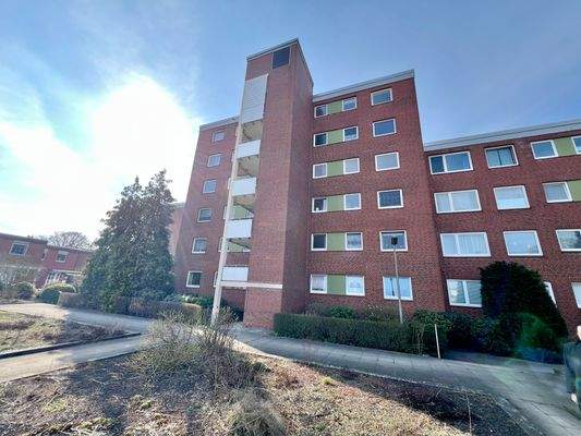 Gebäudeansicht vorne.jpeg