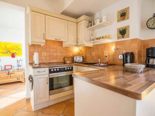 voll ausgestattete Küche