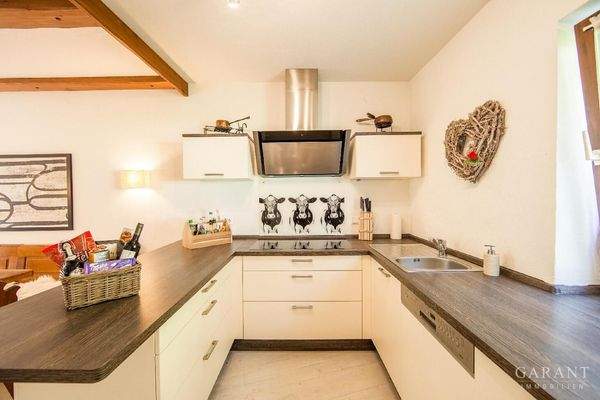 Lena  Interior - Kuche A    resized 1