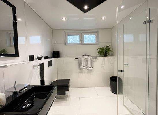 Badezimmer Ansicht I