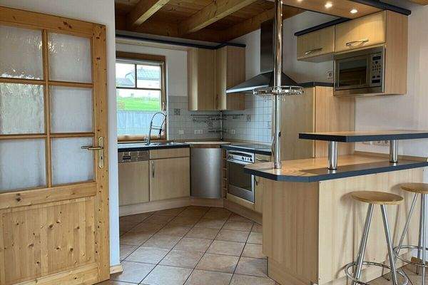 Küche und Essbereich