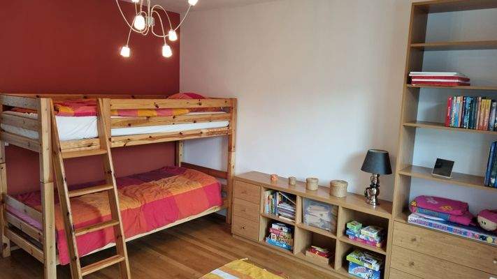 Guest / children's room