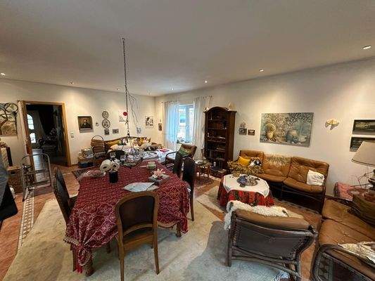 Wohnzimmeransicht (2)