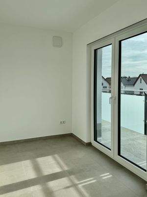 Gästezimmer / Büro mit Zugang zur Dachterrasse