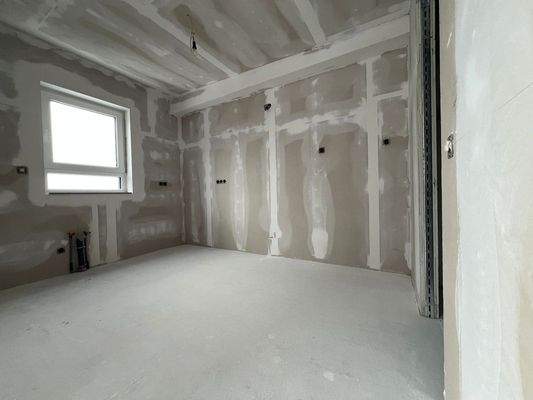 ...die angrenzende Küche, ...