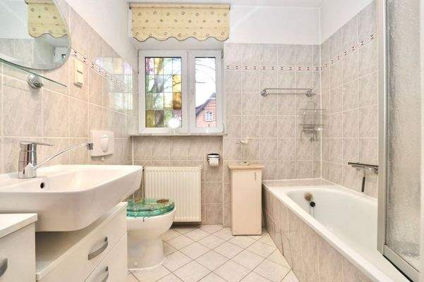 das Tageslicht-Wannenbad 2