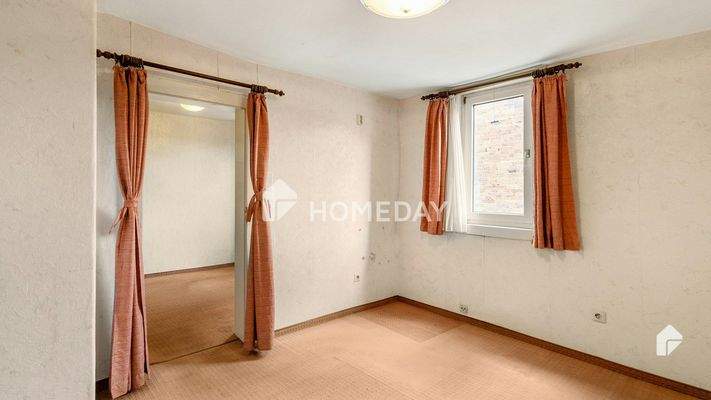 1. OG Schlafzimmer 2