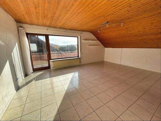 Wohnzimmer DG Wohnung