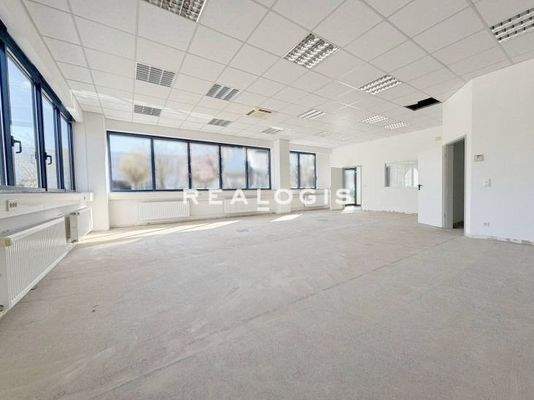 Büro_Boden nach Mieterwunsch