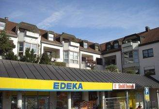 Gebäudeansicht vom Bahnhof