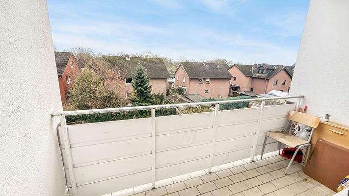 Balkon exemplarische Wohneinheit