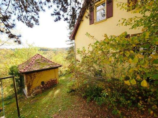 Gartenzier und Gartenzinne: PAVILLON