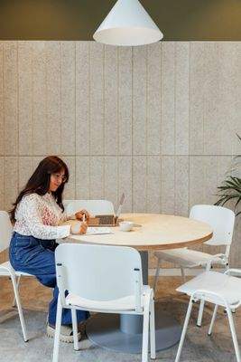 THE FIZZ Hannover Studyroom 5.jpg